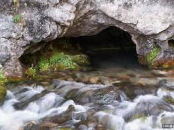 Jaskinia wodna pod PIsaną w Polsce